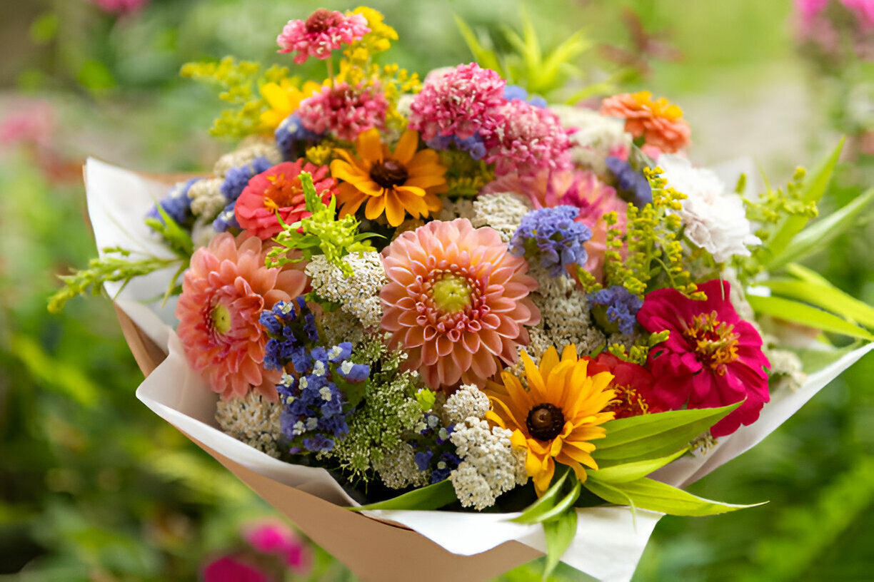 How To Make Your Cut Flowers Last Longer?