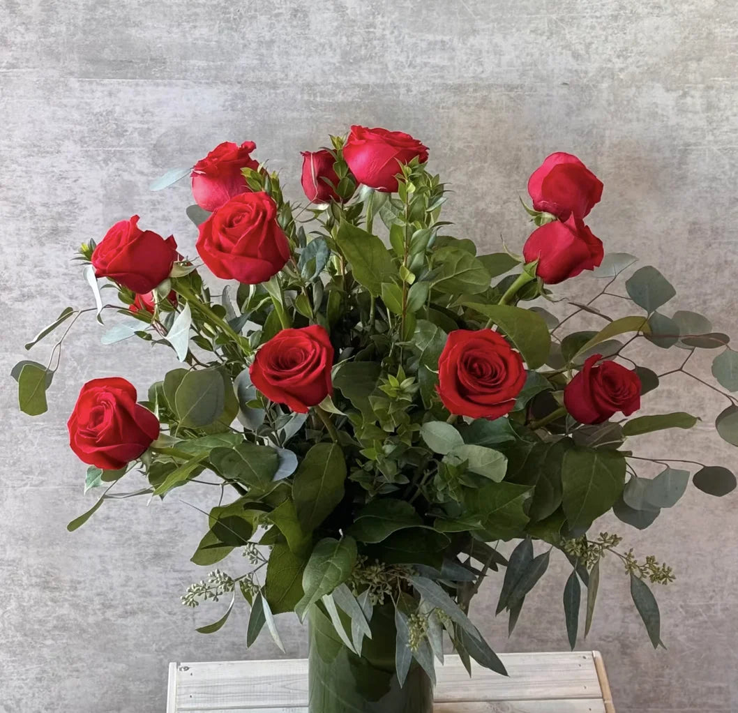 One Dozen Rose Arrangement