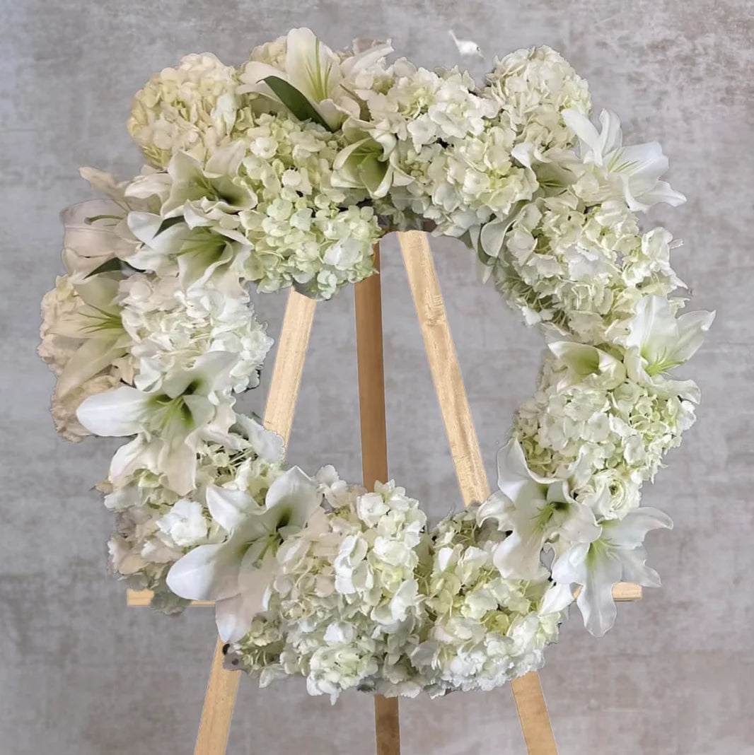 Monochromatic Pure White Wreath with Easel